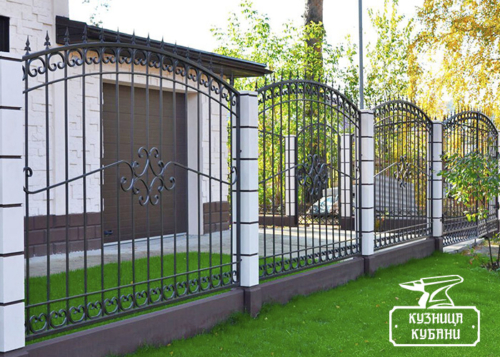Комбинированный кованый забор - Кузница Кубани